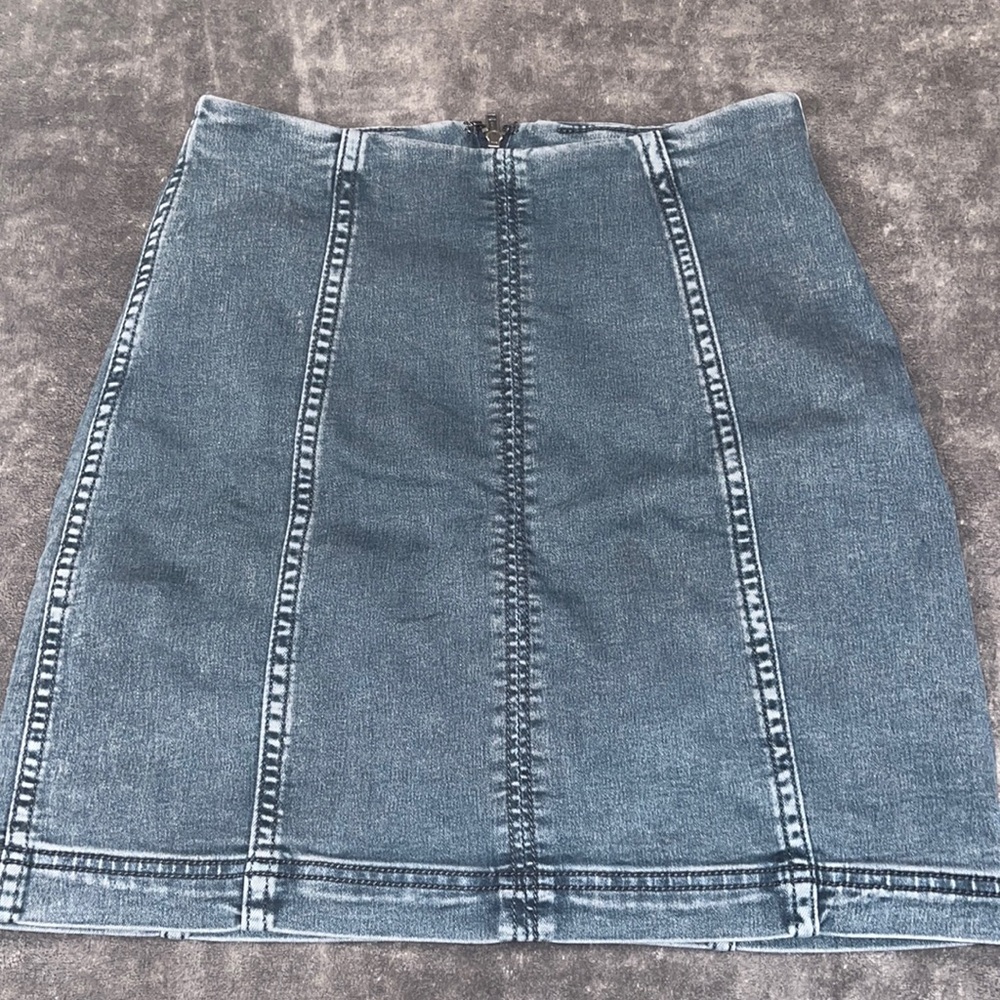 Free People Denim Skirt, size 4